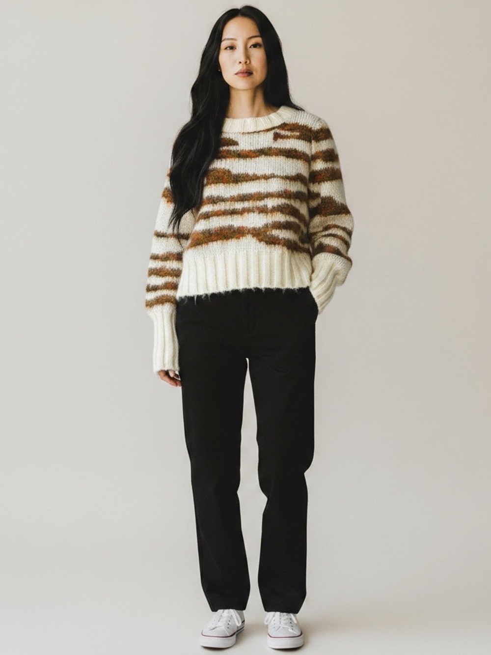 HL AFFAIR Women's Medium abstract zebra Striped Sweater - Cream Brown $190 msrp